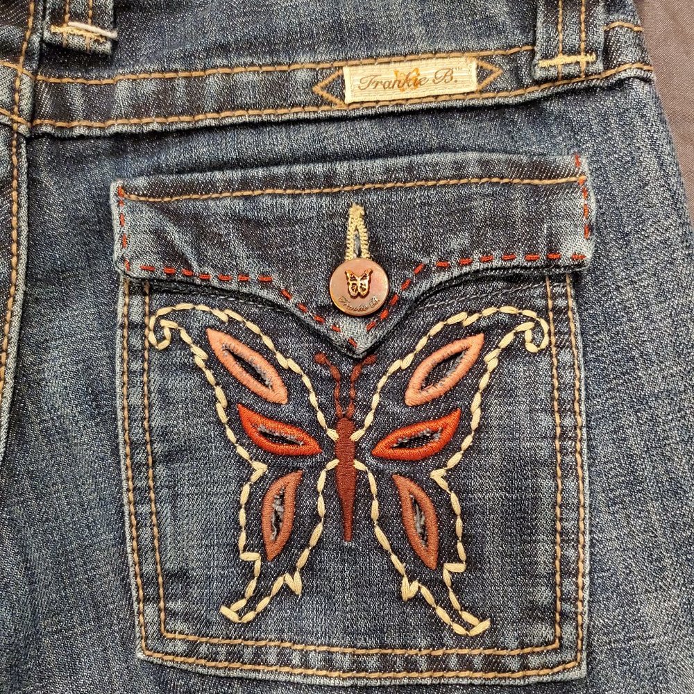 Frankie B. Butterfly Pocket Jeans. Size 2